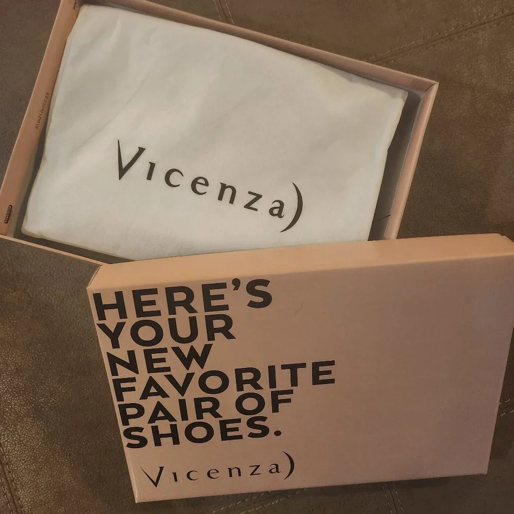 Size 8 Vicenza Shoe, worn once in a wedding - Picture 1 of 2